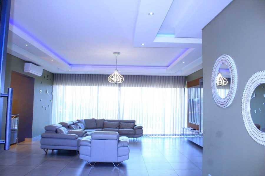 5 Bedroom Property for Sale in Drum Rock Mpumalanga