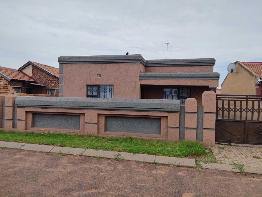 To Let 3 Bedroom Property for Rent in Botleng Mpumalanga