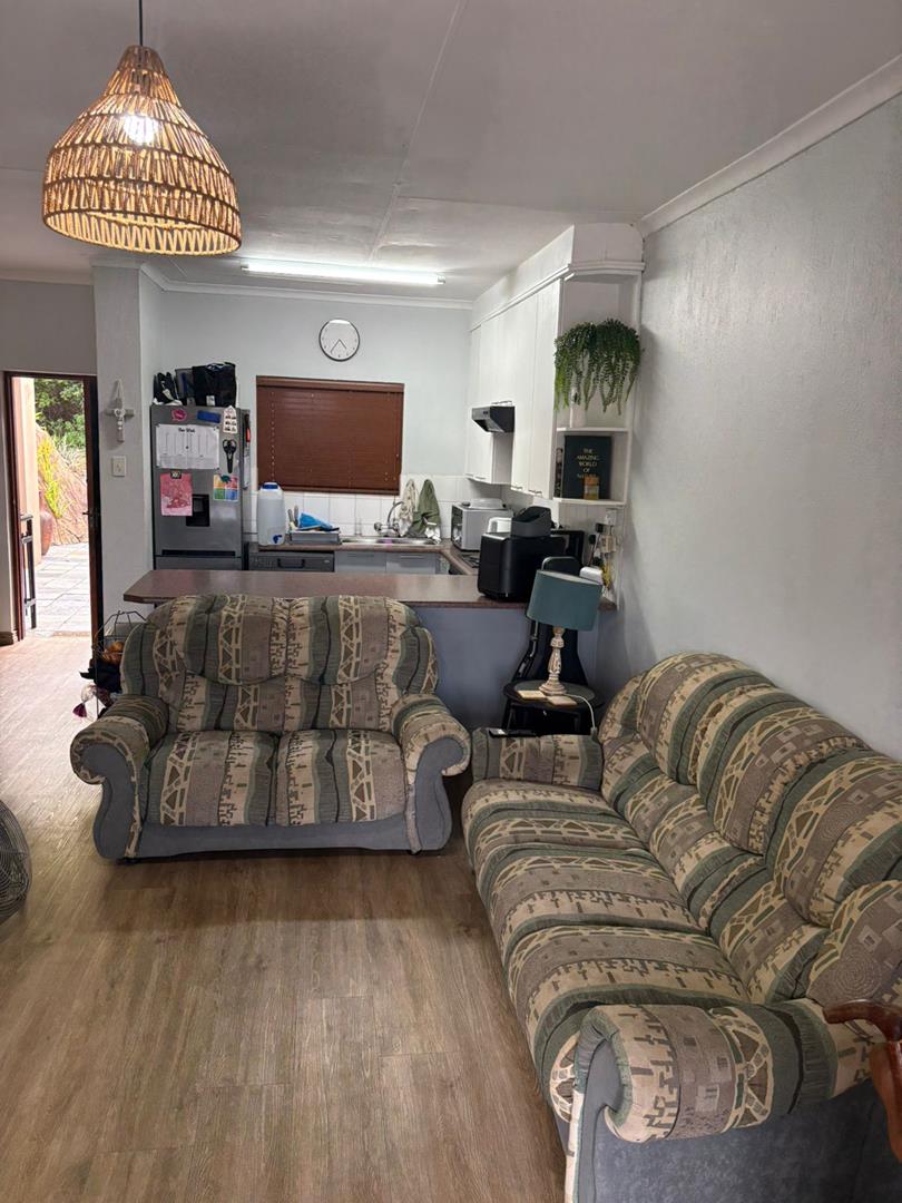 2 Bedroom Property for Sale in Nelspruit Ext 20 Mpumalanga