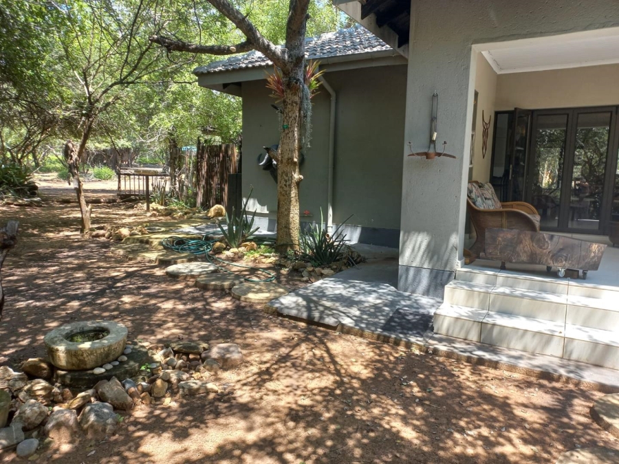 3 Bedroom Property for Sale in Marloth Park Mpumalanga