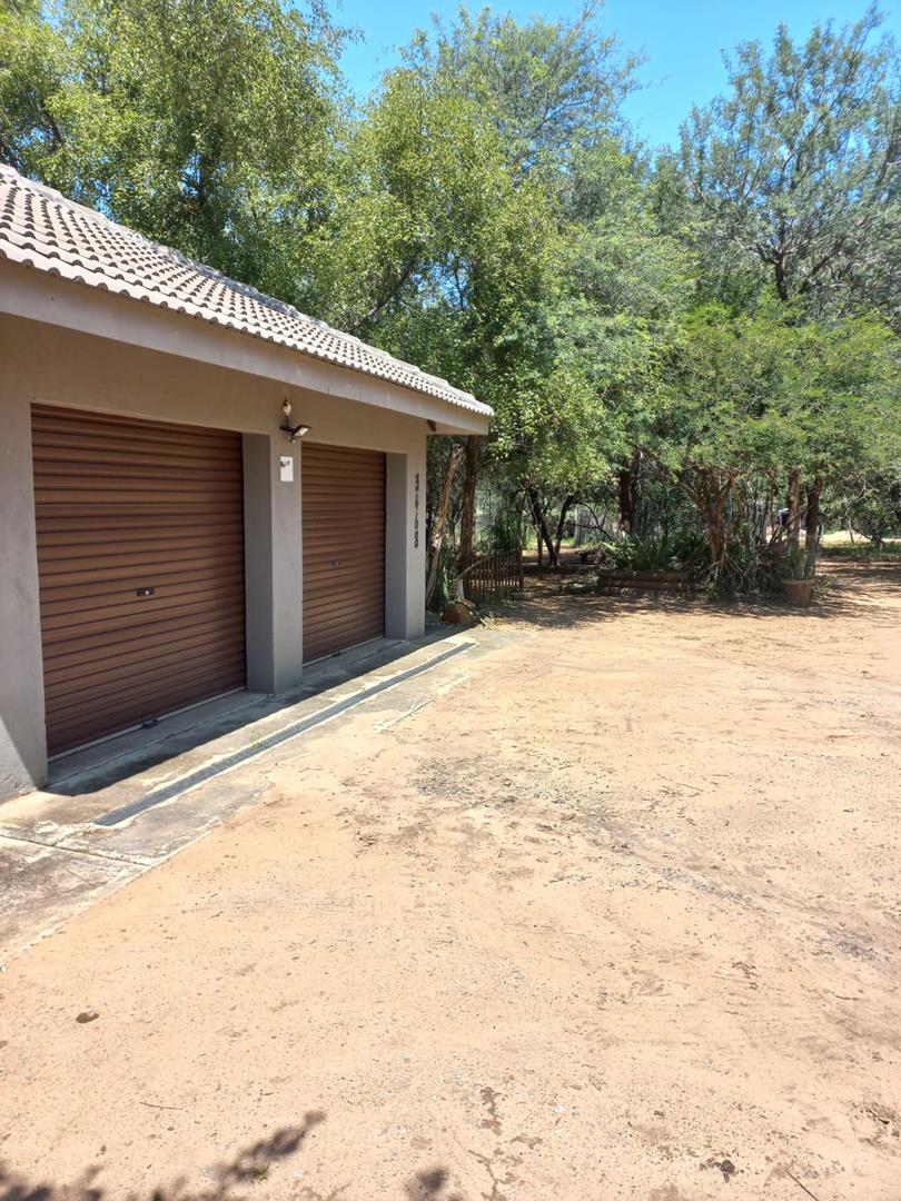 3 Bedroom Property for Sale in Marloth Park Mpumalanga