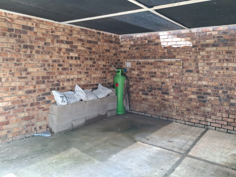 To Let 2 Bedroom Property for Rent in Nelspruit Mpumalanga