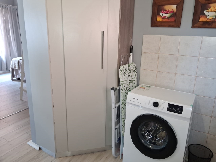 To Let 2 Bedroom Property for Rent in Nelspruit Mpumalanga