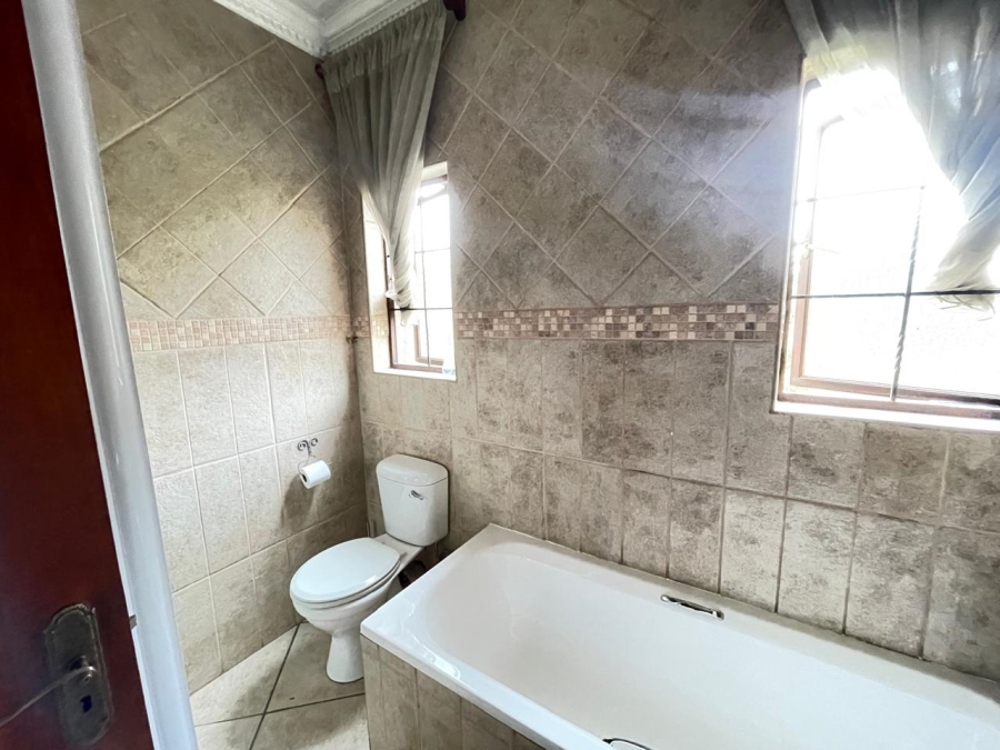 3 Bedroom Property for Sale in Aerorand Mpumalanga