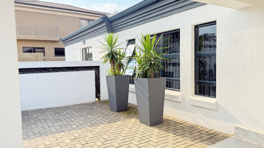 5 Bedroom Property for Sale in Model Park Mpumalanga