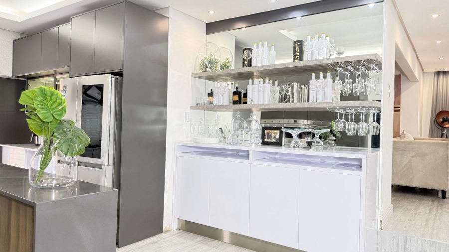 5 Bedroom Property for Sale in Model Park Mpumalanga