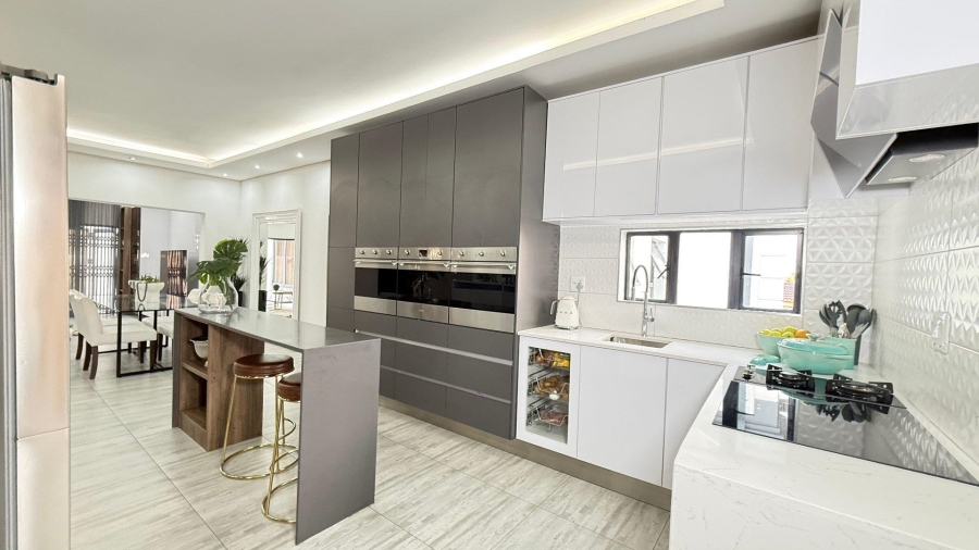 5 Bedroom Property for Sale in Model Park Mpumalanga