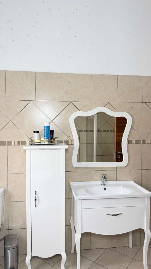 5 Bedroom Property for Sale in Model Park Mpumalanga