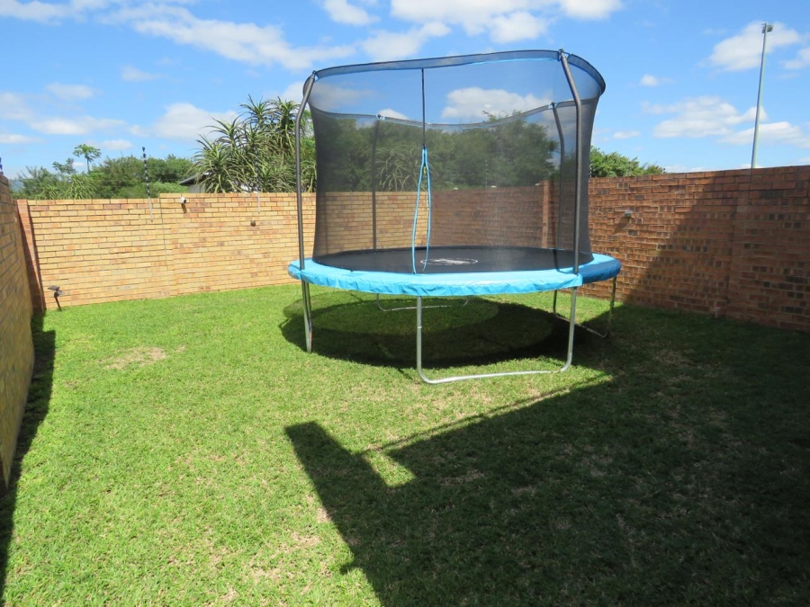 To Let 3 Bedroom Property for Rent in Stonehenge Mpumalanga