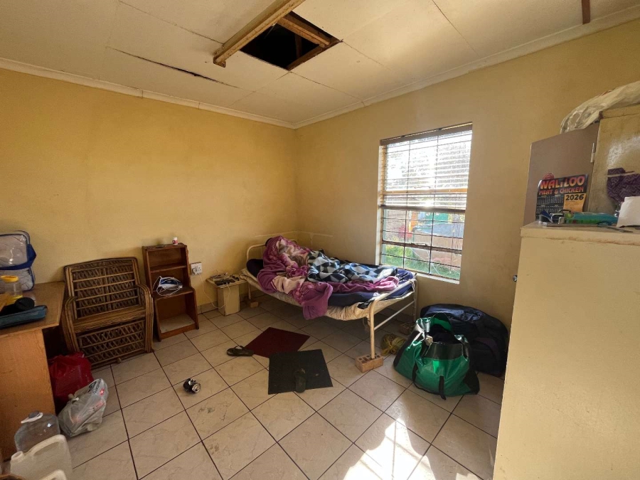 5 Bedroom Property for Sale in Volksrust Mpumalanga