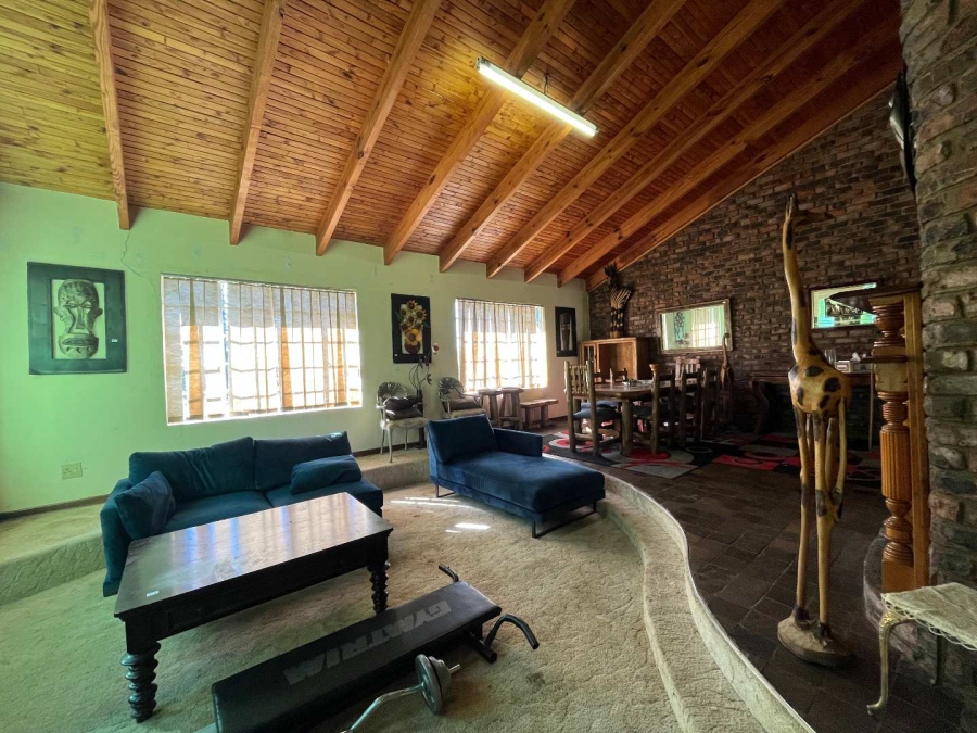 5 Bedroom Property for Sale in Volksrust Mpumalanga