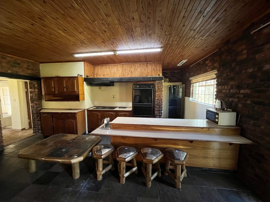 5 Bedroom Property for Sale in Volksrust Mpumalanga