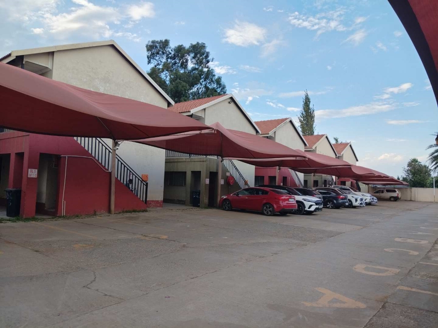 2 Bedroom Property for Sale in Eloff Mpumalanga