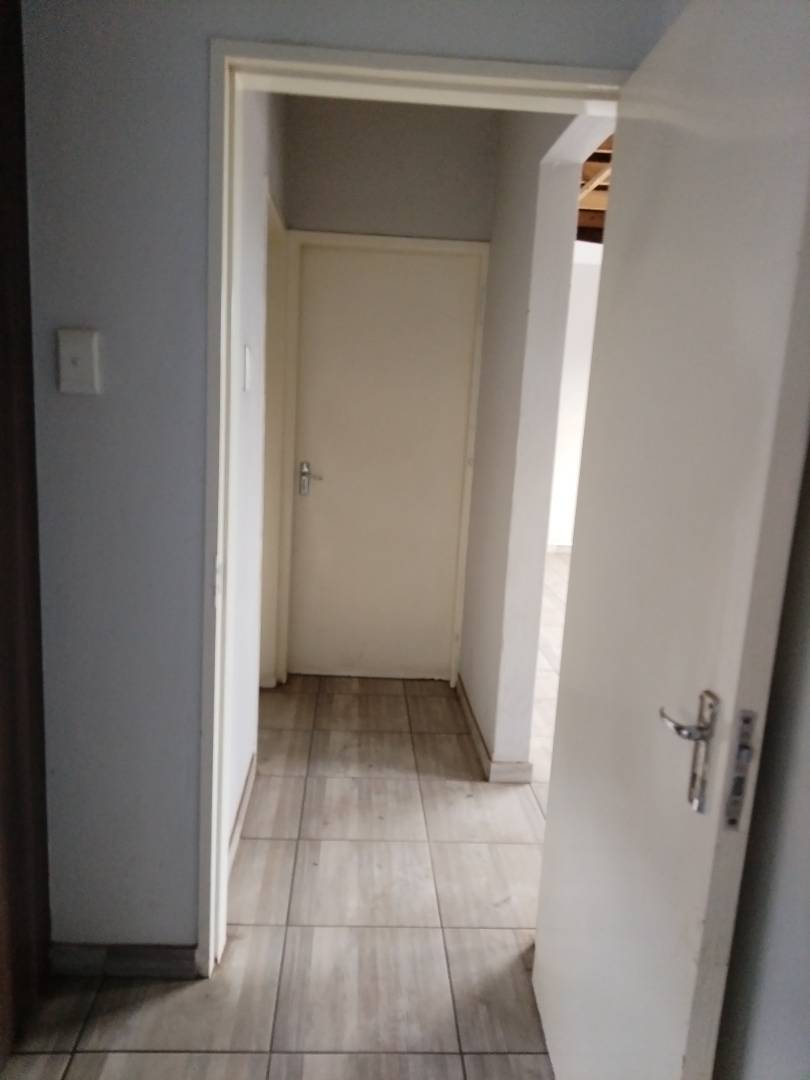 2 Bedroom Property for Sale in Eloff Mpumalanga