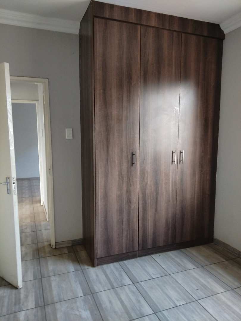 2 Bedroom Property for Sale in Eloff Mpumalanga