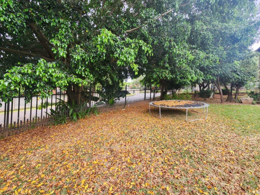 To Let 5 Bedroom Property for Rent in West Acres Mpumalanga