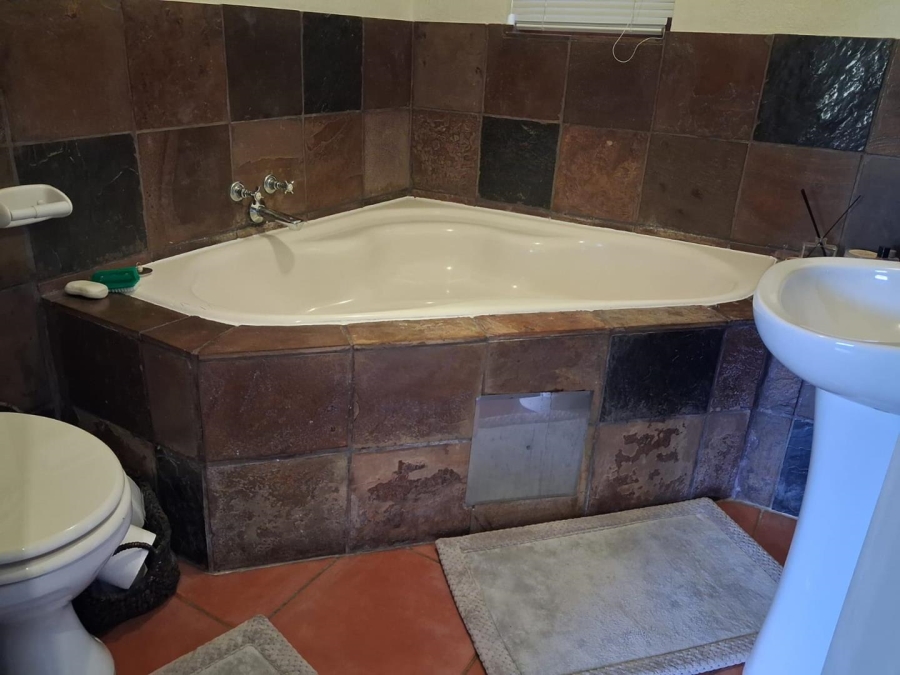 To Let 2 Bedroom Property for Rent in Nelspruit Ext 20 Mpumalanga
