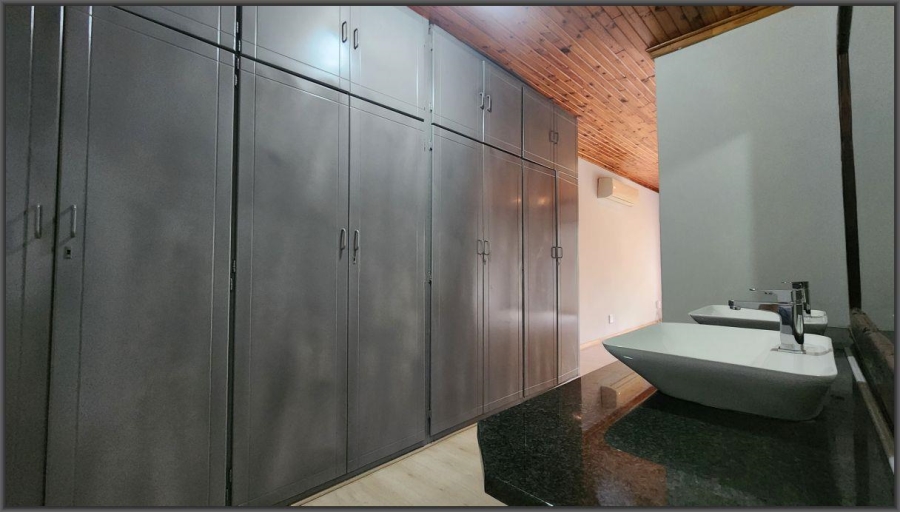 To Let 4 Bedroom Property for Rent in White River AH Mpumalanga