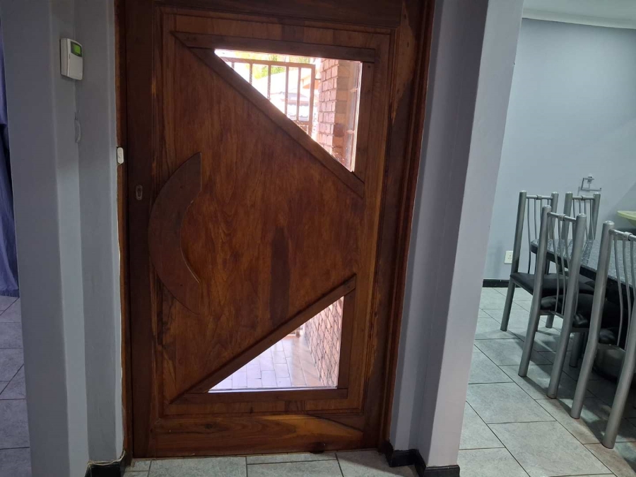 3 Bedroom Property for Sale in Valencia Park Mpumalanga