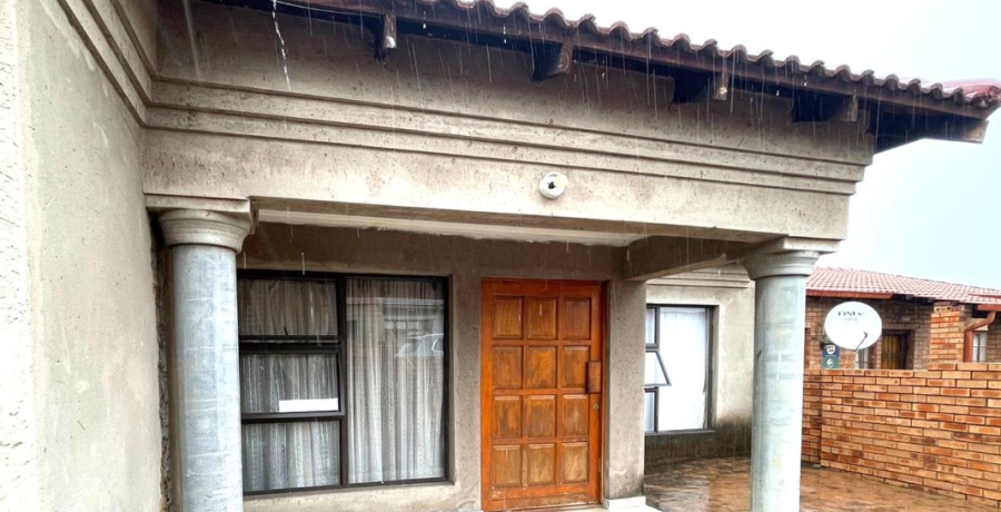 3 Bedroom Property for Sale in Dixon A H Mpumalanga