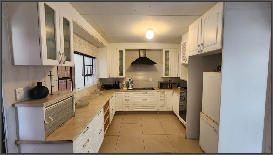 To Let 3 Bedroom Property for Rent in White River Mpumalanga