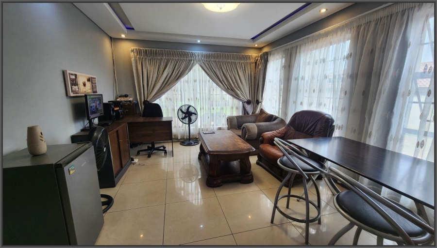 To Let 3 Bedroom Property for Rent in White River Mpumalanga