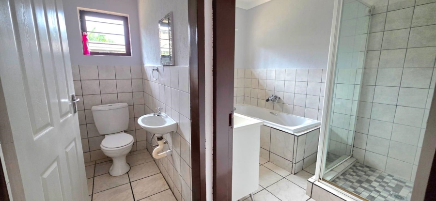 3 Bedroom Property for Sale in West Acres Mpumalanga