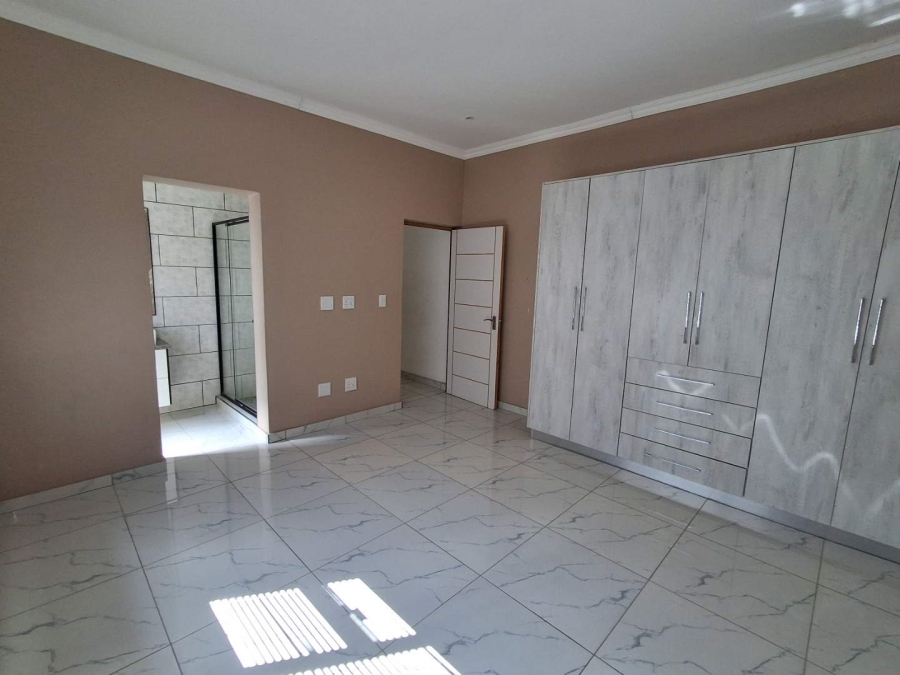 4 Bedroom Property for Sale in Elawini Lifestyle Estate Mpumalanga