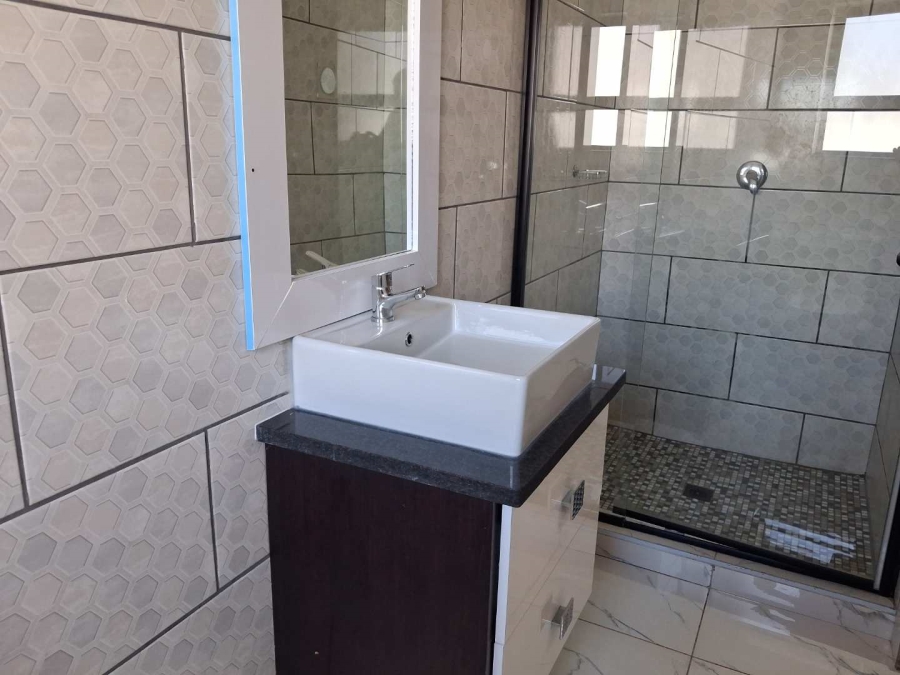4 Bedroom Property for Sale in Elawini Lifestyle Estate Mpumalanga
