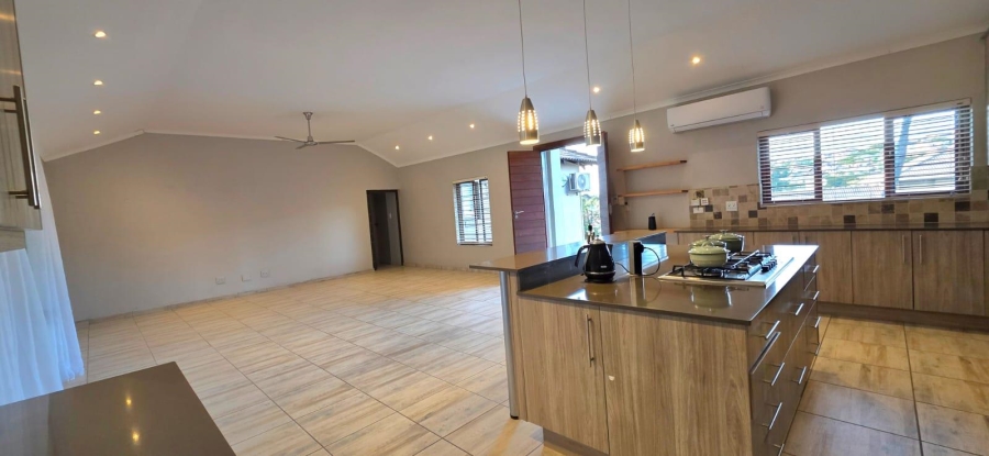 4 Bedroom Property for Sale in Ntulo Wildlife Estate Mpumalanga