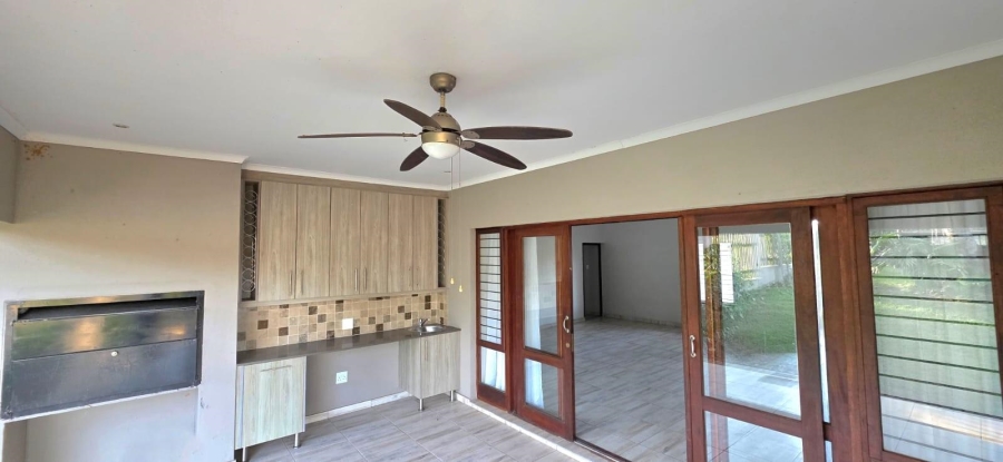 4 Bedroom Property for Sale in Ntulo Wildlife Estate Mpumalanga