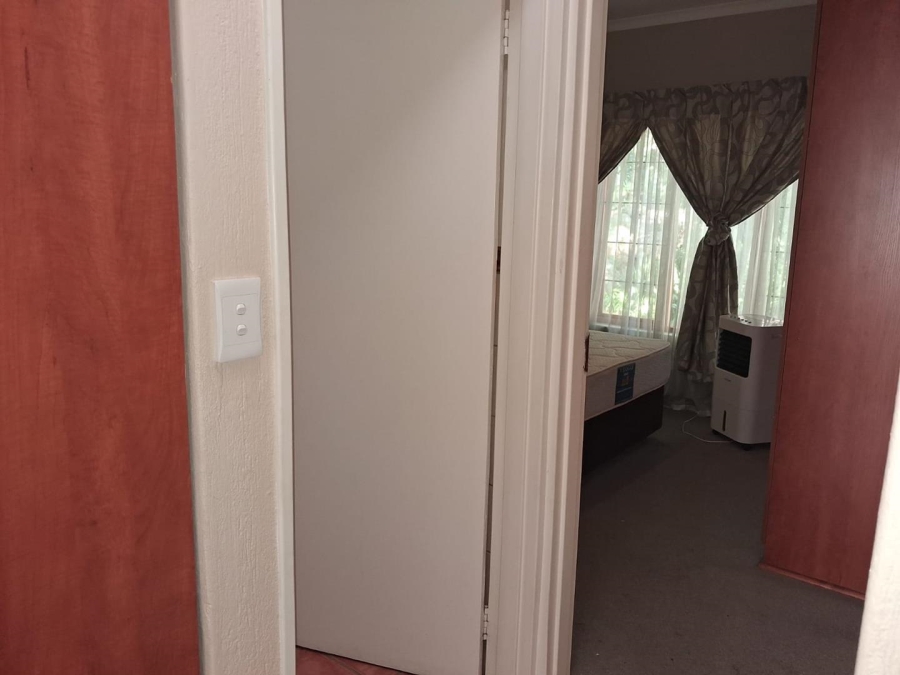 2 Bedroom Property for Sale in Nelspruit Ext 20 Mpumalanga