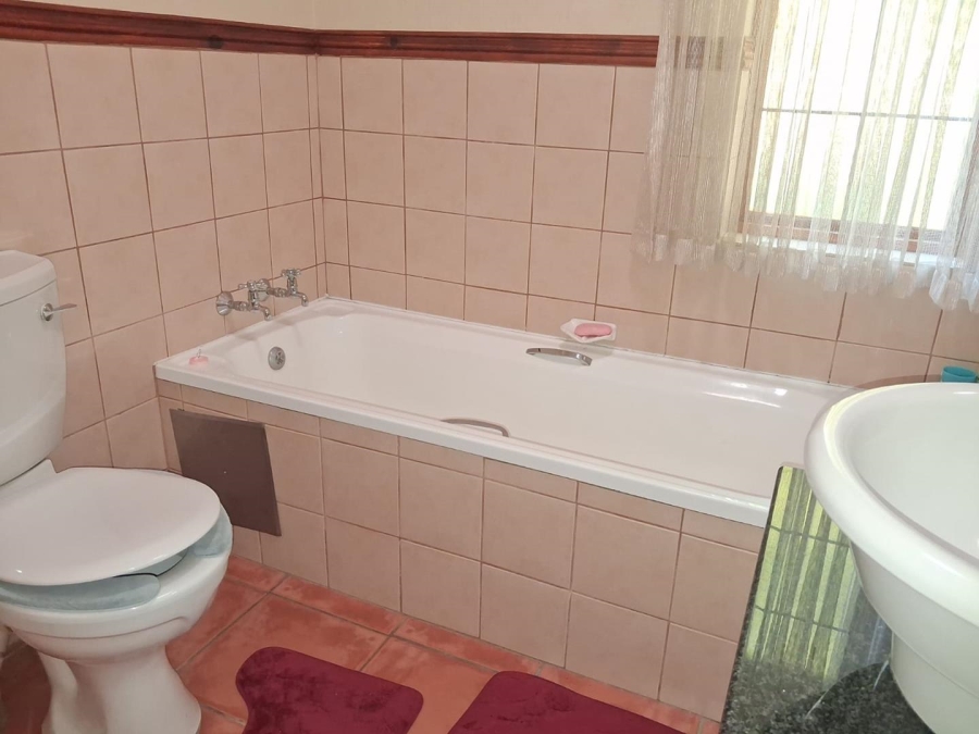 2 Bedroom Property for Sale in Nelspruit Ext 20 Mpumalanga
