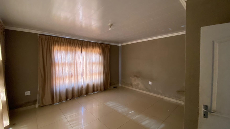 3 Bedroom Property for Sale in Kwamhlanga Mpumalanga