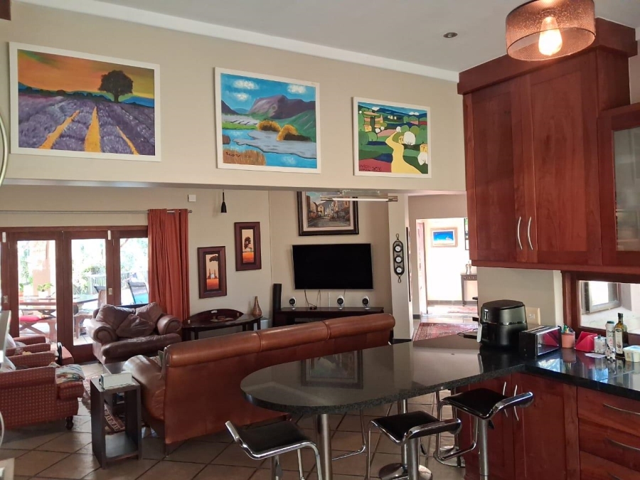 7 Bedroom Property for Sale in Uitsig Landgoed The Rest Mpumalanga