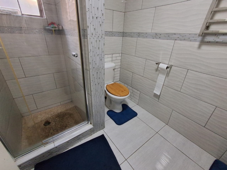 3 Bedroom Property for Sale in West Acres Mpumalanga