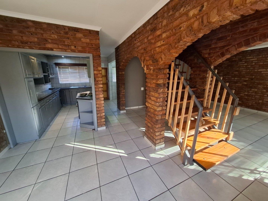 3 Bedroom Property for Sale in Middelburg Central Mpumalanga