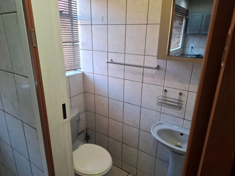 3 Bedroom Property for Sale in Middelburg Central Mpumalanga
