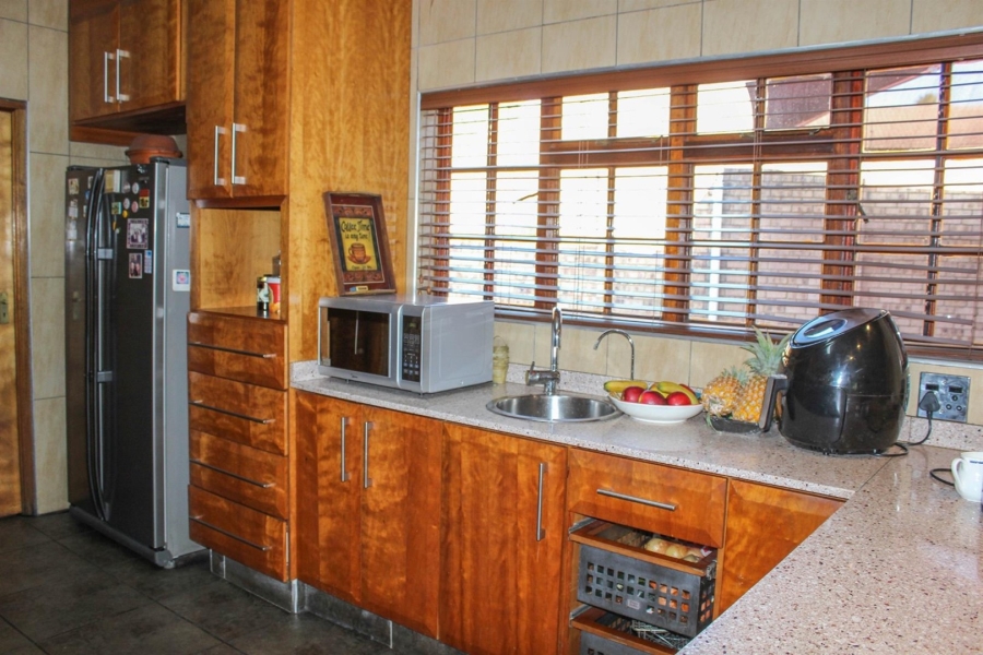 Commercial Property for Sale in Aerorand Mpumalanga