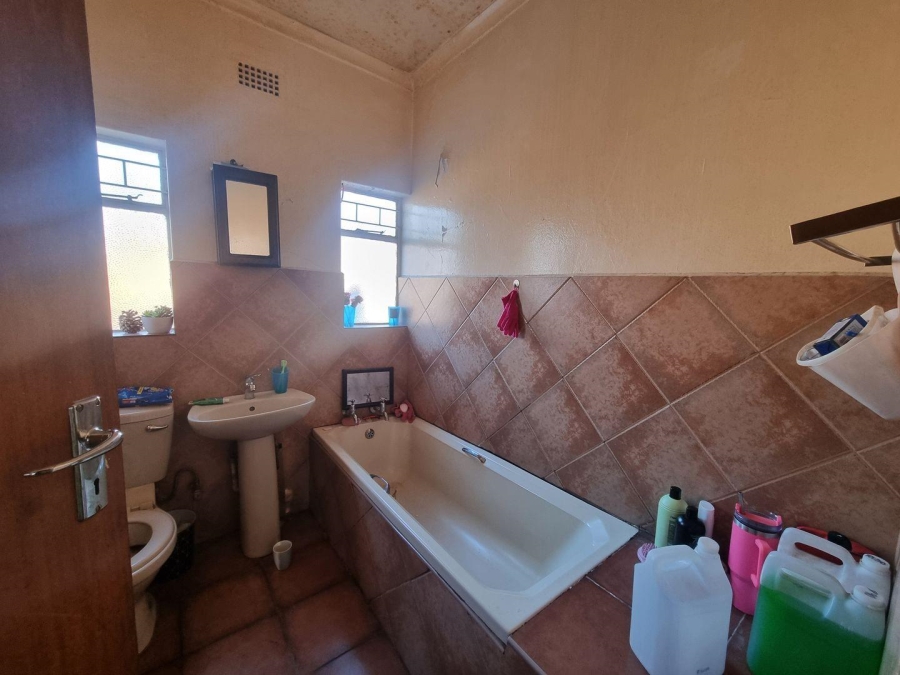 3 Bedroom Property for Sale in Middelburg Central Mpumalanga