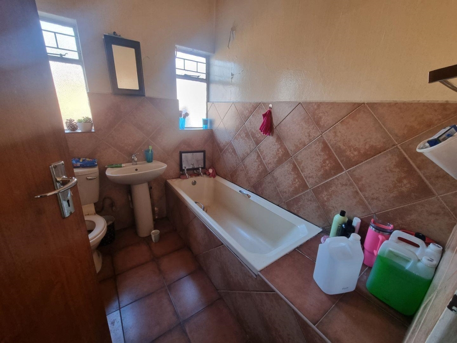 3 Bedroom Property for Sale in Middelburg Central Mpumalanga