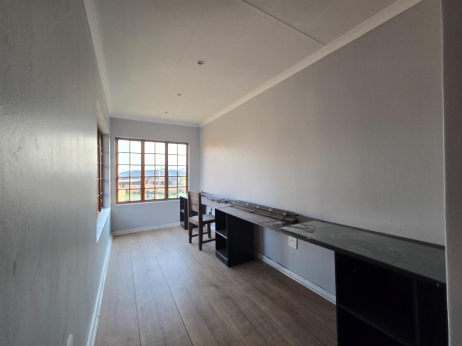 3 Bedroom Property for Sale in Aerorand Mpumalanga