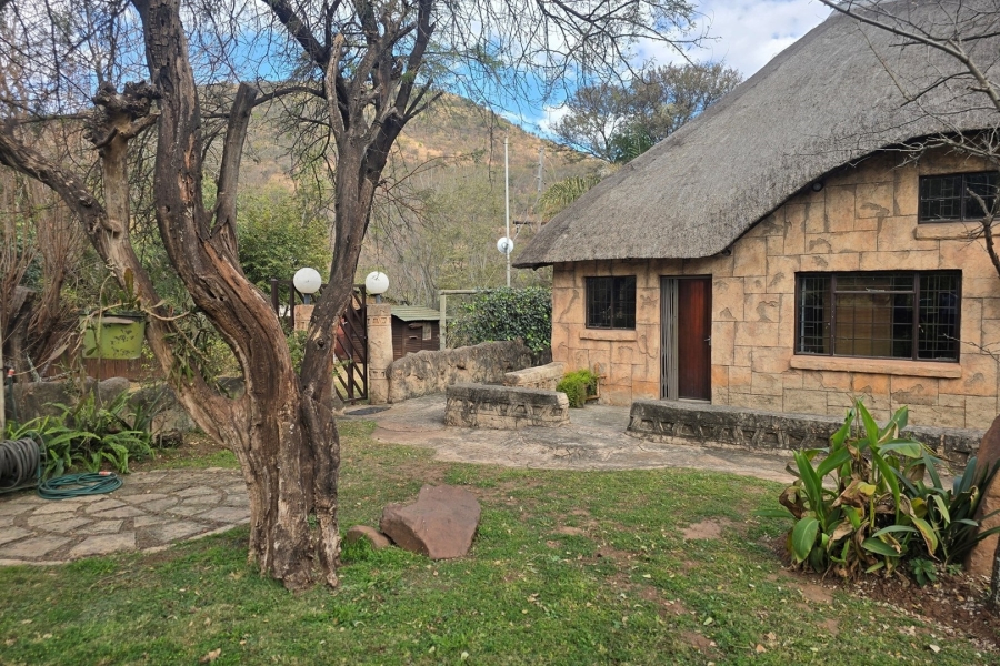 4 Bedroom Property for Sale in Presidentsrus Mpumalanga