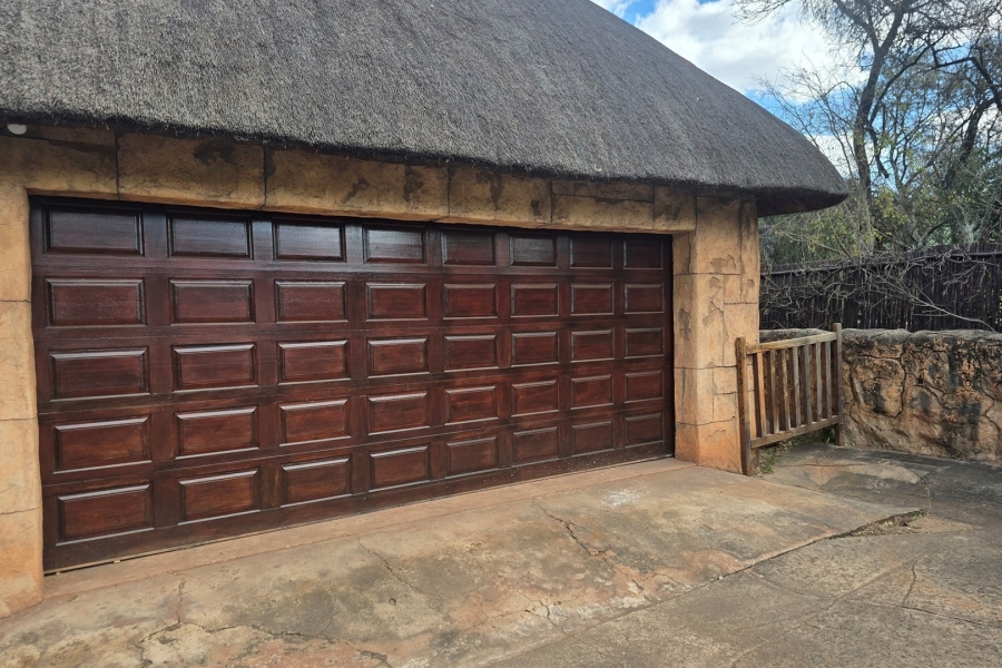 4 Bedroom Property for Sale in Presidentsrus Mpumalanga