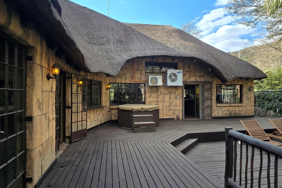 4 Bedroom Property for Sale in Presidentsrus Mpumalanga