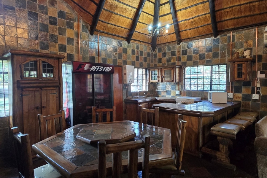 4 Bedroom Property for Sale in Presidentsrus Mpumalanga