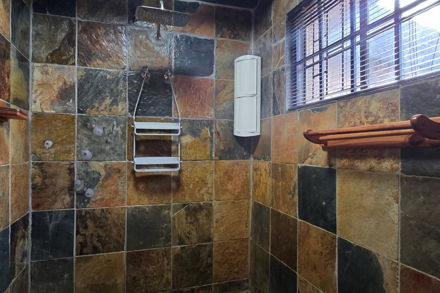 4 Bedroom Property for Sale in Presidentsrus Mpumalanga