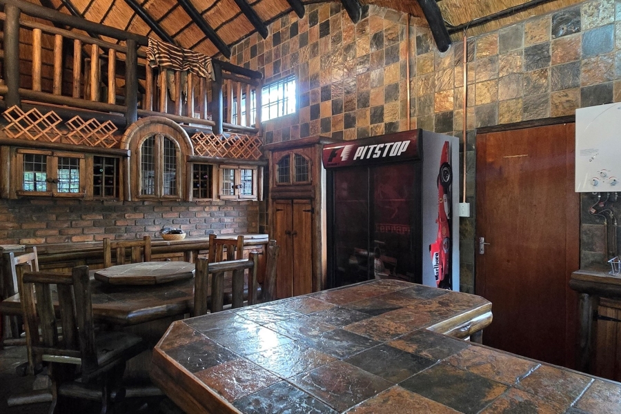 4 Bedroom Property for Sale in Presidentsrus Mpumalanga