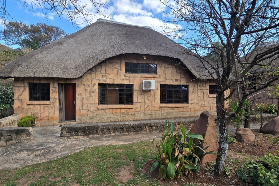 4 Bedroom Property for Sale in Presidentsrus Mpumalanga