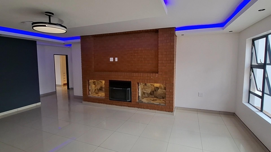 4 Bedroom Property for Sale in Aerorand Mpumalanga